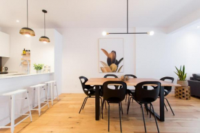 Hip, Stylish Apartment in Little Italy by Den Stays A